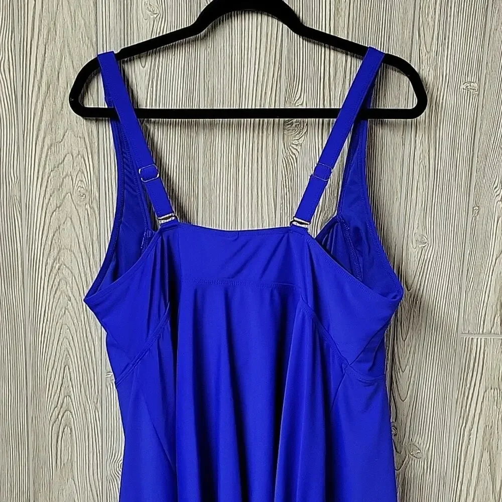 Aqua Eve Blue Swimsuit Tankini Top Womens Size 24W NWT